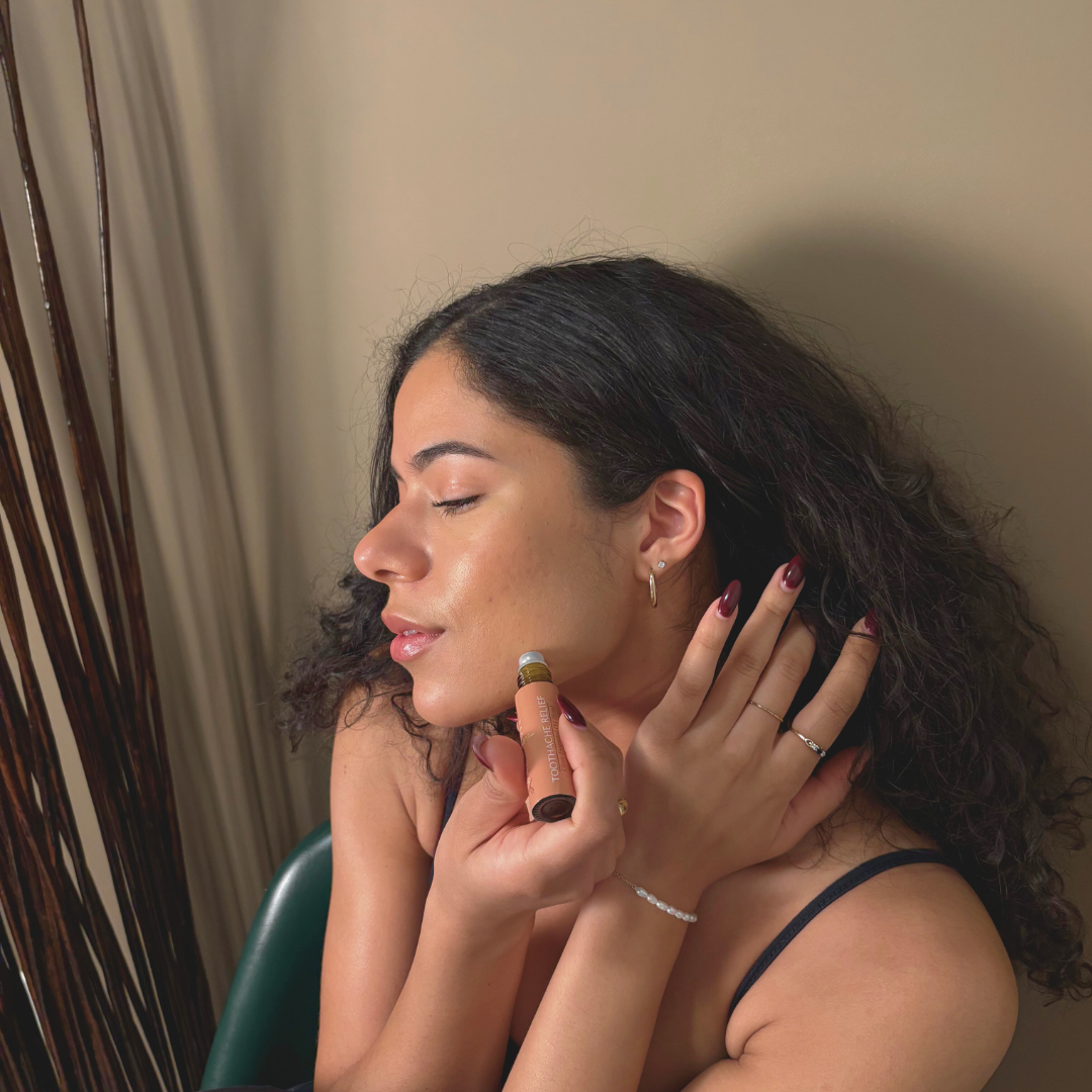 TOOTHACHE RELIEF ROLLER